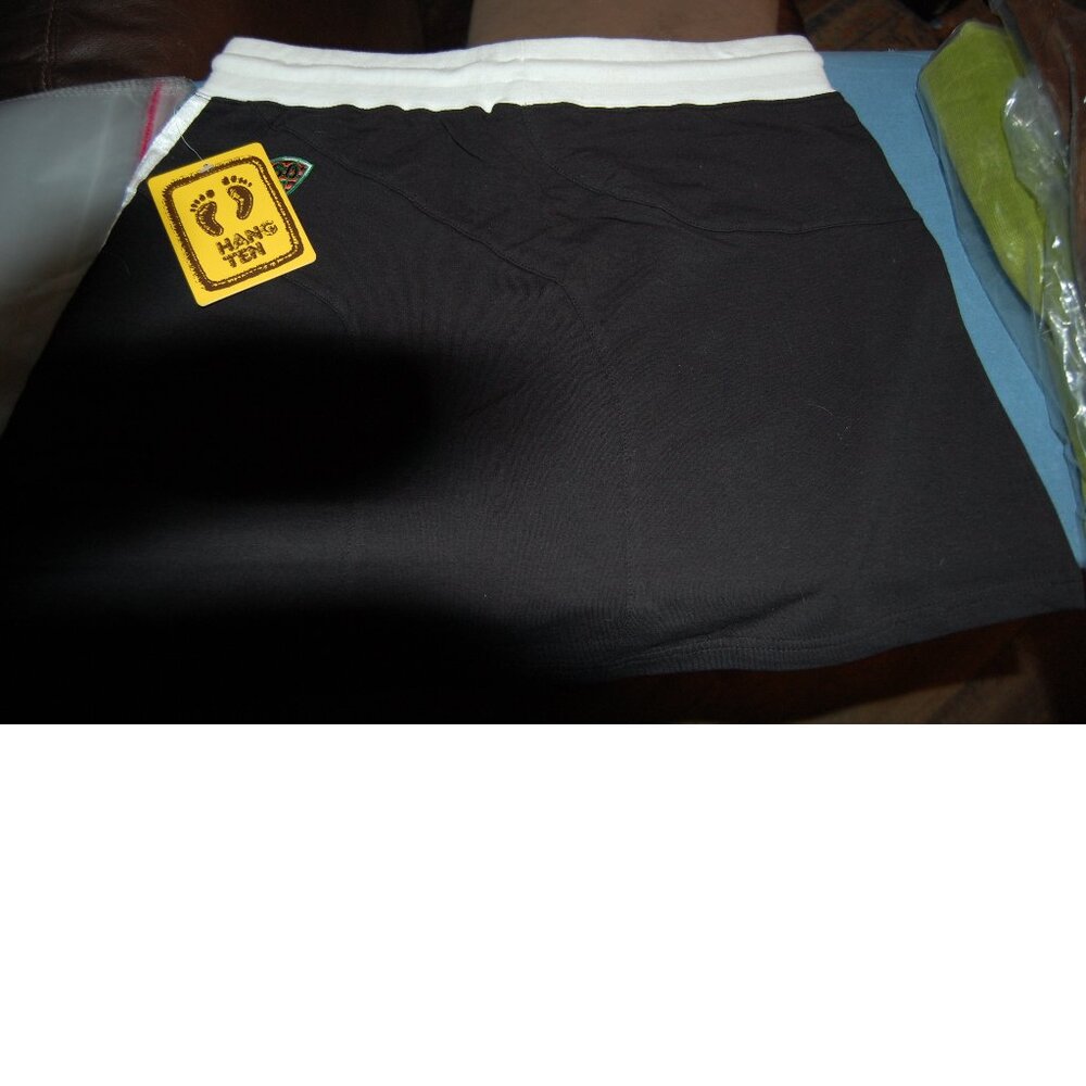 NWT Hang Ten Black Mini Skirt White Band Size Large